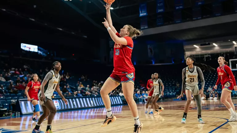 Tulsa’s Dora Toman Brings Home Third American Freshman of the Week