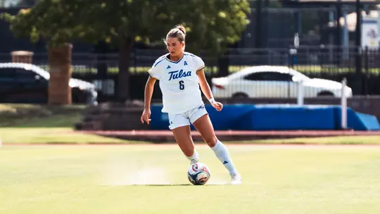 Kyrsten Kizer vs FAU
