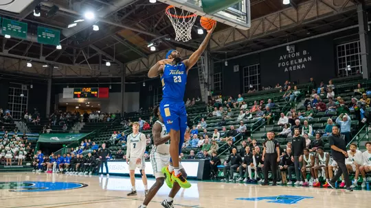 David Green hits a layup at Tulane