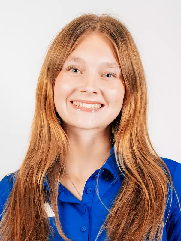 Claire Collins headshot