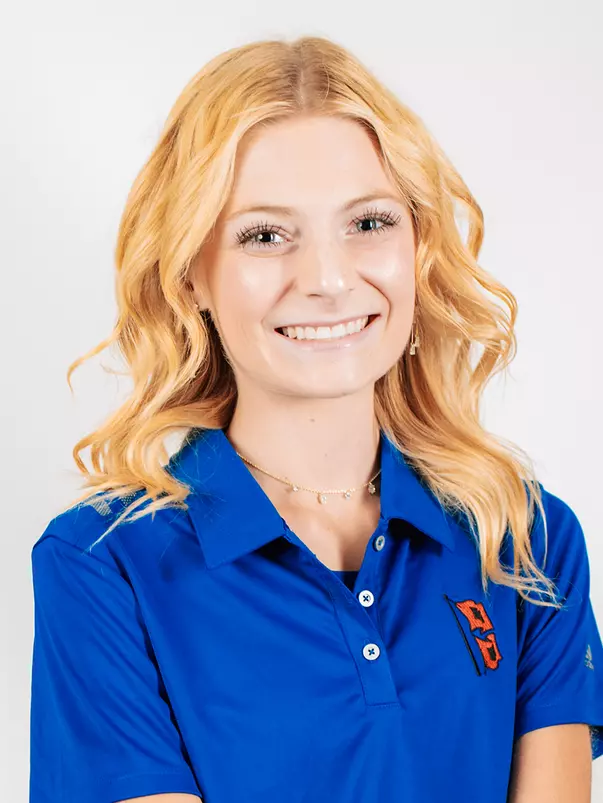 Emily Hein headshot