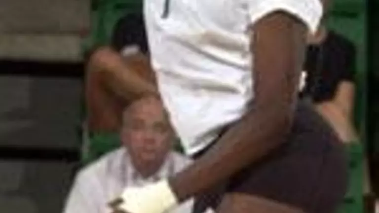 Blazers Defeat Houston 3-1