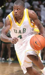 Men's Basketball To Face Cincinnati