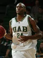 Blazers Handle Winston-Salem With Ease