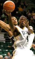 Men's Hoops Takes Part In Glenn Wilkes Classic In Daytona Beach, Fla.