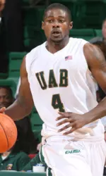 UAB Downs FAU, 76-43