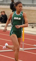UAB Track & Field Runs Strong 4x200m Relay To Finish Sea Ray Relays