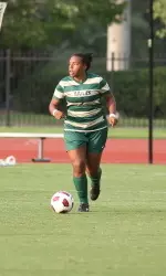 Women's Soccer Preps For Finale
