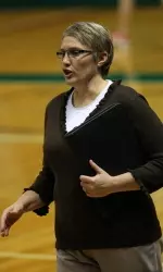 Volleyball Takes On UTEP At C-USA Tourney