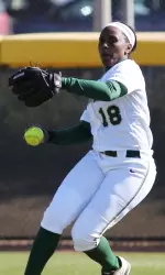 Softball Tops USM, 3-2, In 10