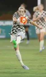 Women's Soccer Hosts Marshall and WKU During Family Weekend