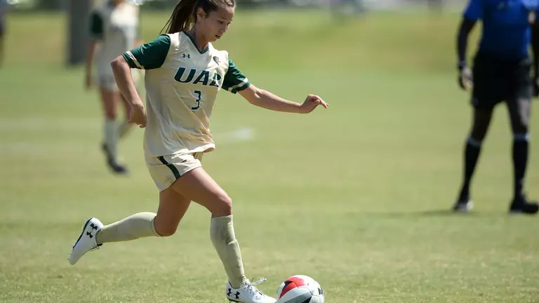 Blazers Drop Match at North Texas