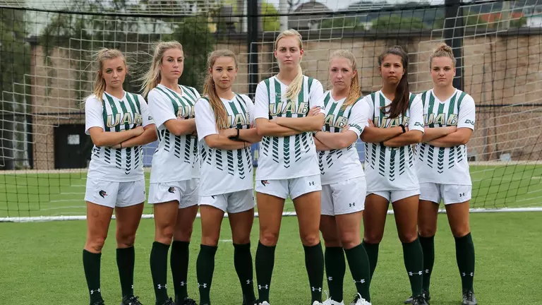 Blazers Close Regular Season Against Middle Tennessee, WKU