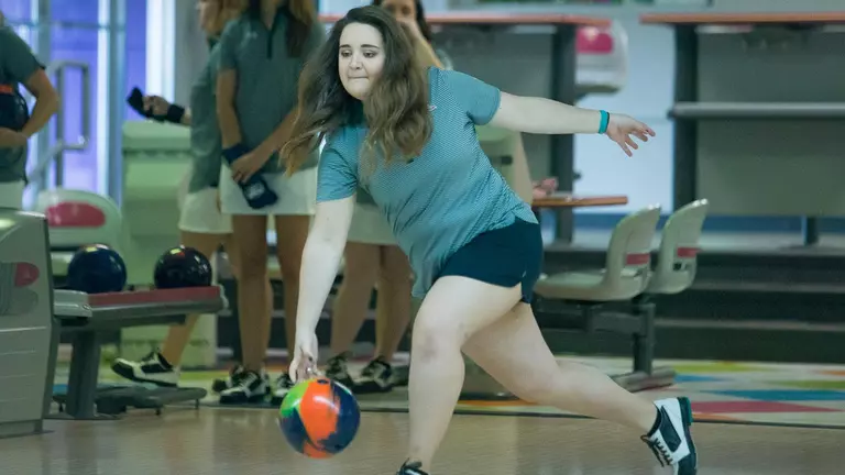 Blazers Battle on Day One of Brunswick Bearcat Open