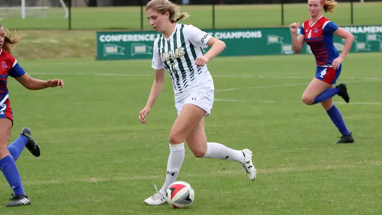 Caroline Kehrer Named C-USA Spirit of Service Honoree