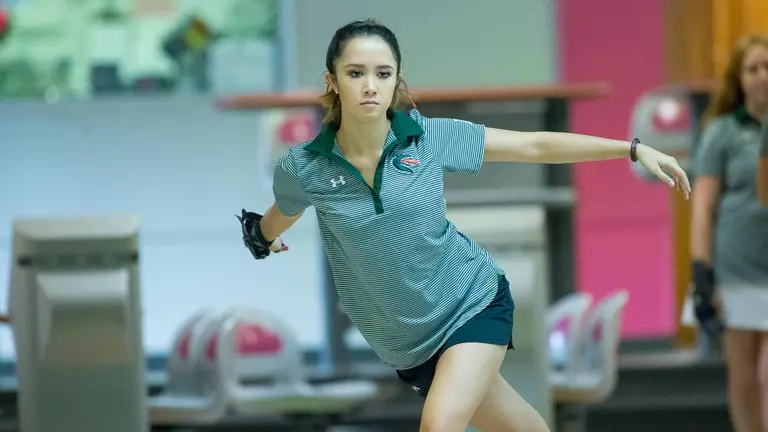 Blazers Finish 12th in Competitive Track Kat Klash