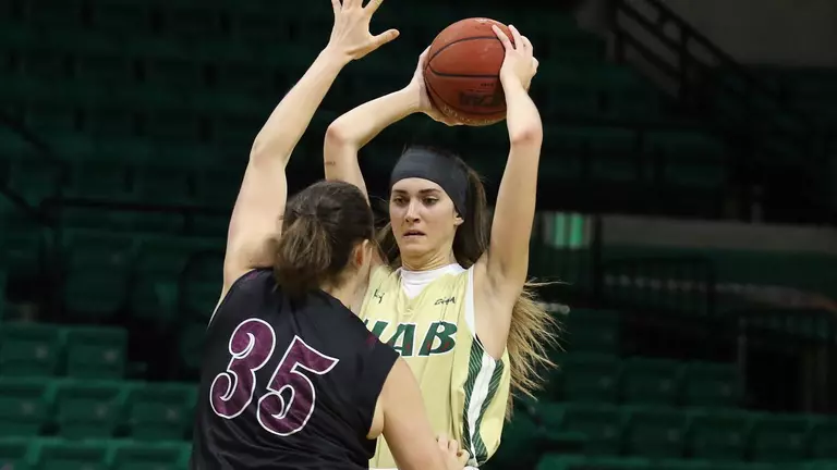 Blazers Host Alabama State to Close Homestand