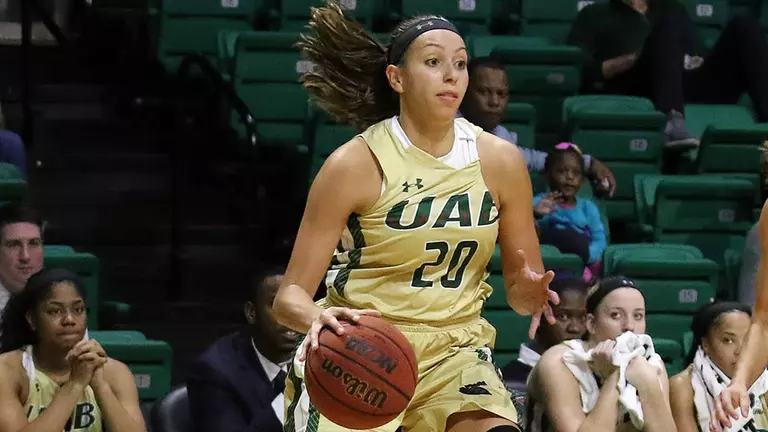 Unselfish Play Guides UAB to 105-50 Win Over Tuskegee