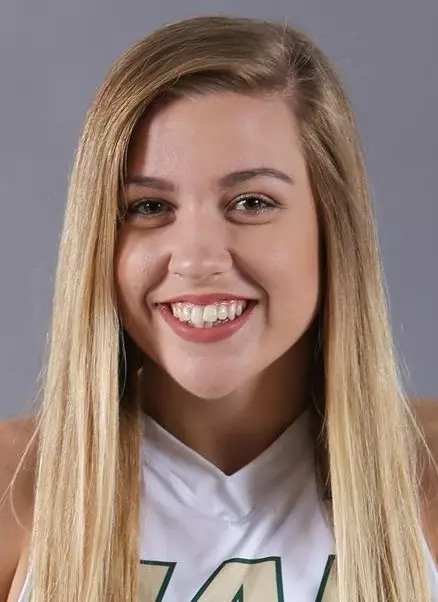 Rachael Childress Headshot