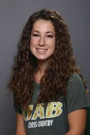 Abigail Davis Headshot