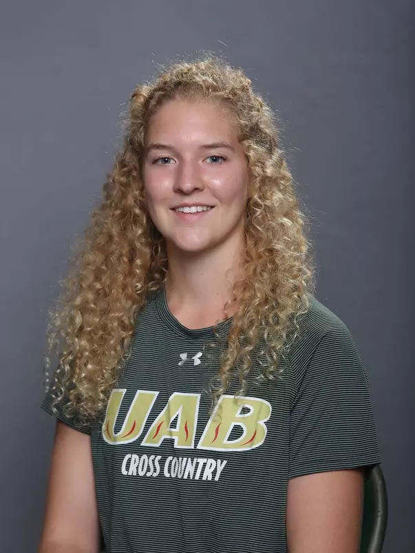 Maggie Sieben Headshot