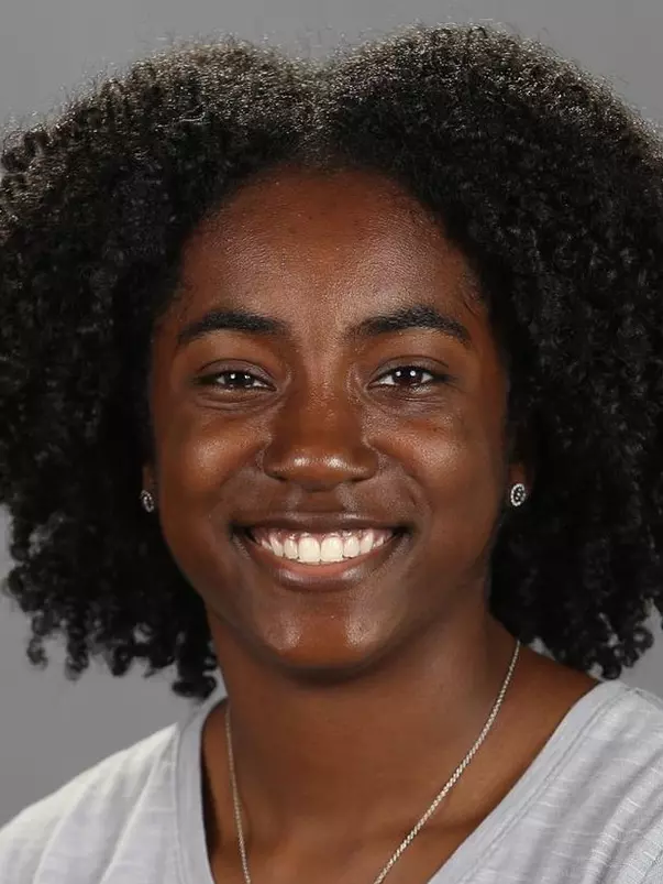 Ebony Tolliver Headshot