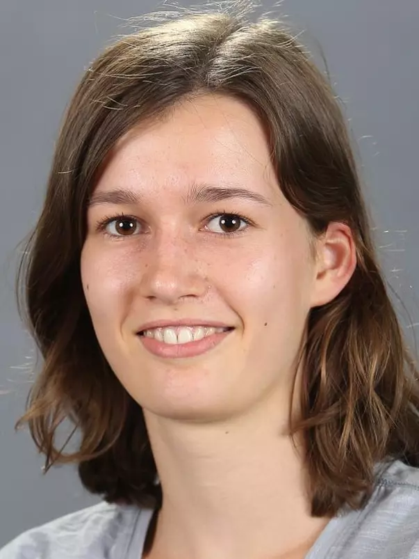 Lousie Wieland Headshot