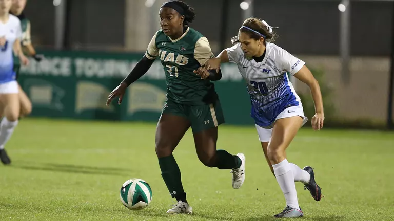 Daugherty, Mustafa Garner All-Conference Honors