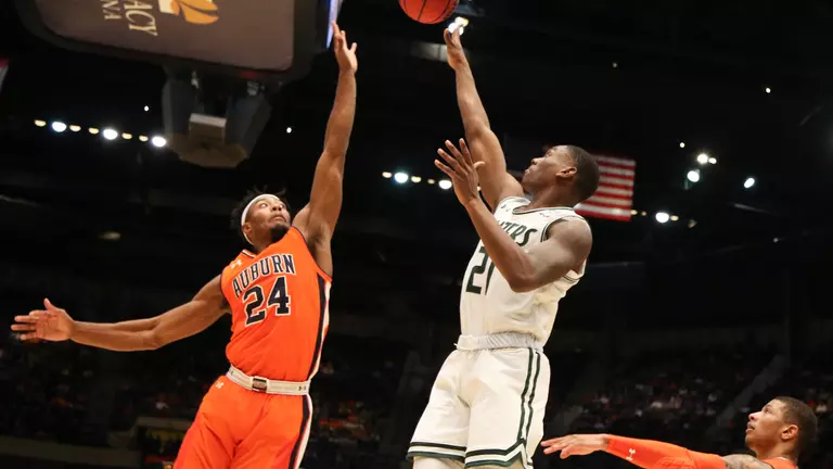 UAB Drops Overtime Thriller 75-71 to No. 8 Auburn