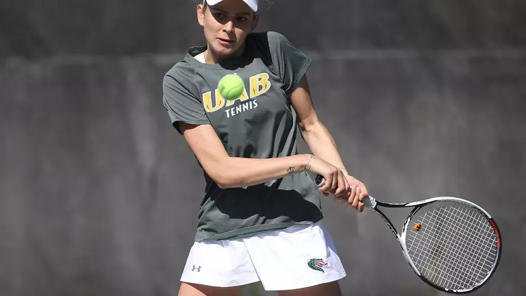 Blazers Down Charlotte for Third Straight Win