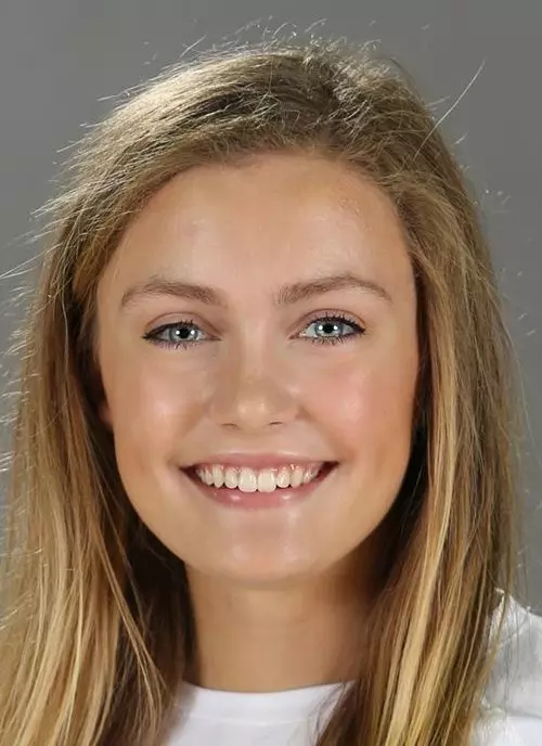 Haley Fuller headshot