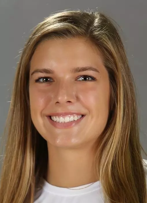 Abby Carlile headshot 2018