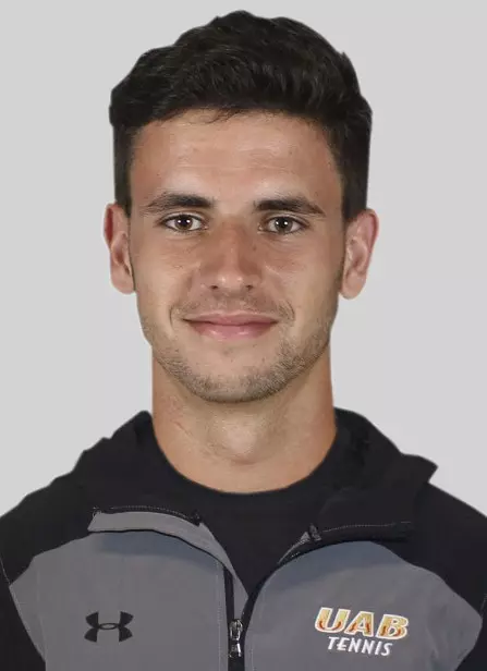 Giovani Pasini Headshot