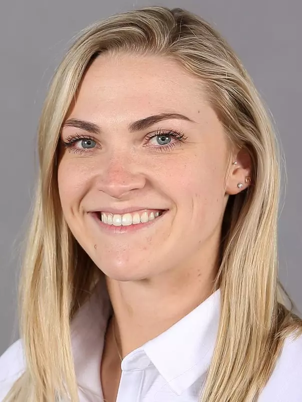 Kristen Clark Headshot