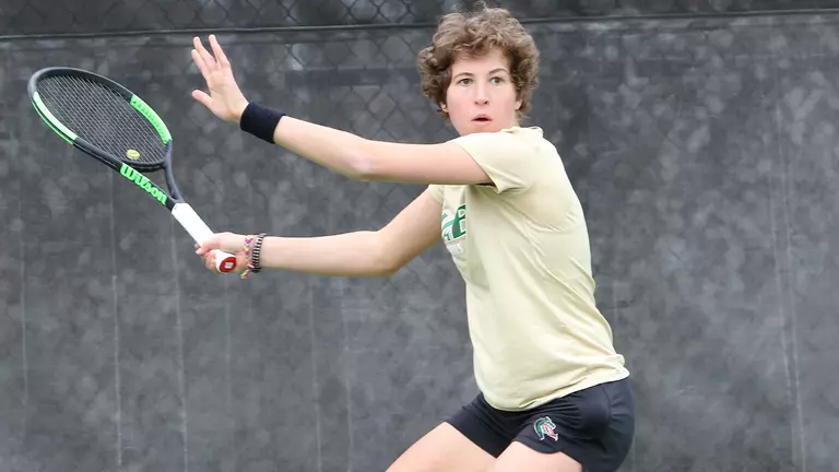 Women’s Tennis Defeats Alabama A&M 5-2 on Saturday