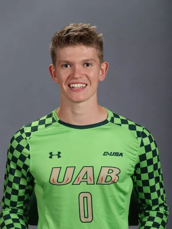 Julian Mehl Headshot