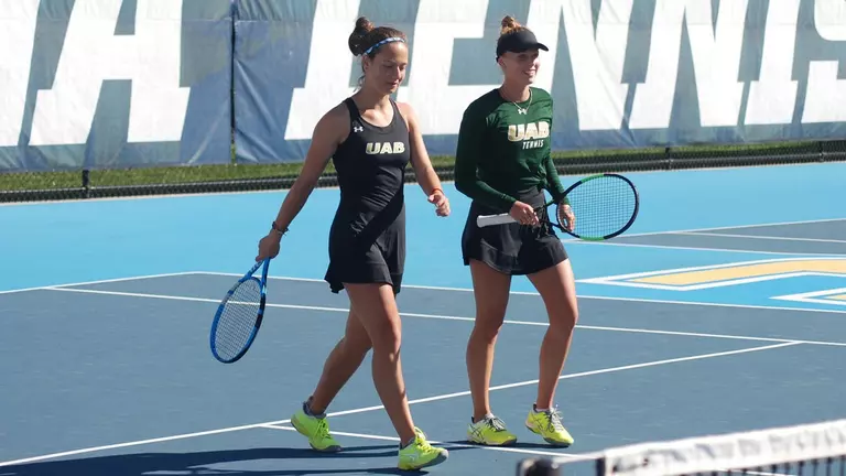 Women’s Tennis Falls to Georgia Tech 5-2