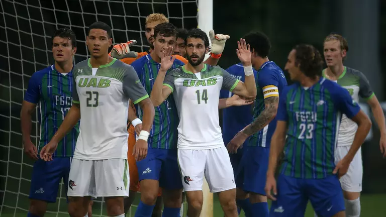 Men's Soccer Travels to Coastal Carolina for Tuesday Night Matchup