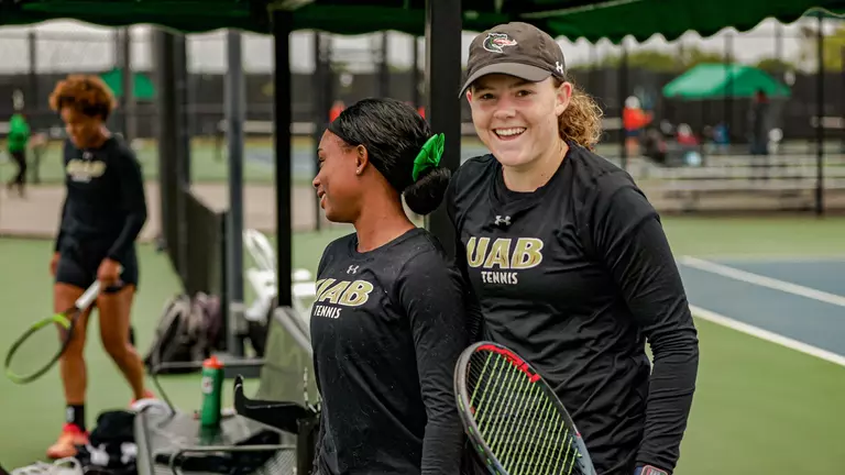 UAB Picks Up Six Wins Over Power 5 Schools at Roberta Alison Classic