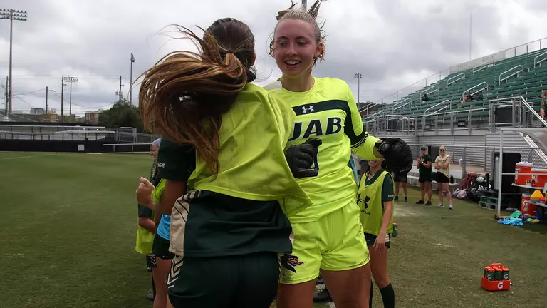 Toth Named AAC Goalkeeper of the Week