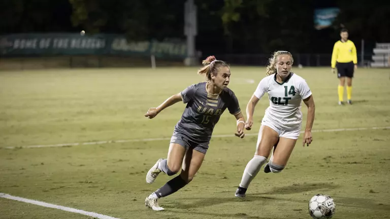 UAB Women’s Soccer Opens AAC Play at Charlotte