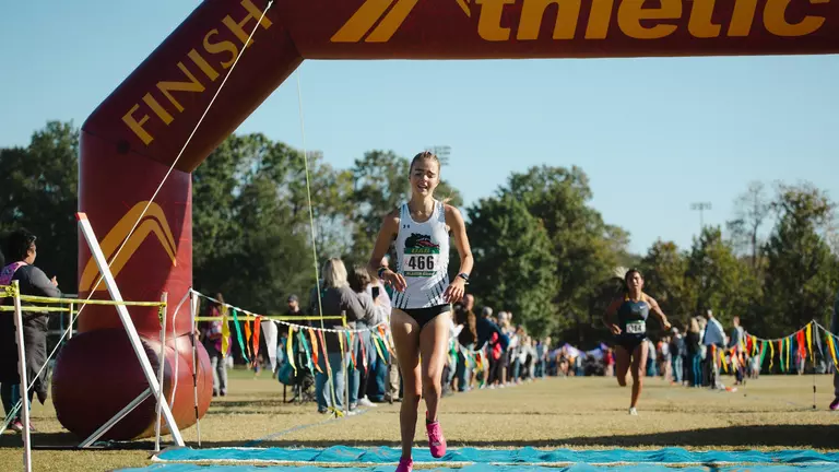 Cross Country Travels to Denton for C-USA Championships