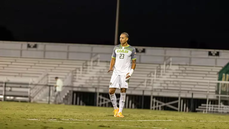 Men's Soccer Faces Off with South Florida