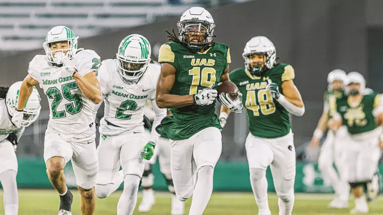 Records Fall as UAB Defeats North Texas 41-21 on Senior Day