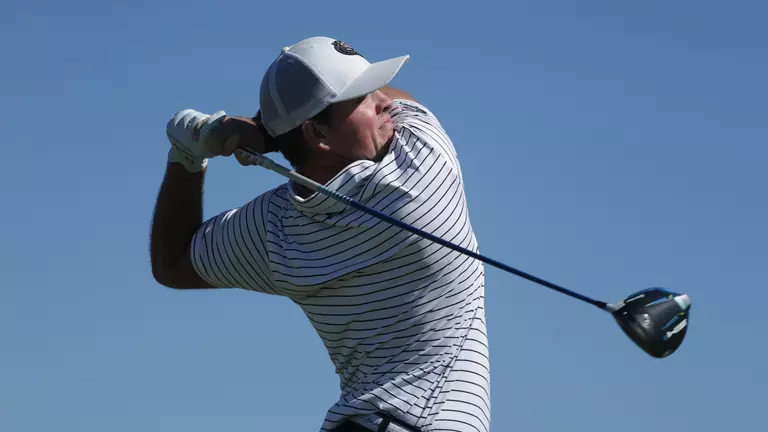Paul Bruce Leads UAB at Daniel Island Intercollegiate