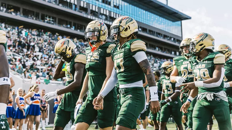 UAB and UTSA Clash on Saturday at Protective Stadium