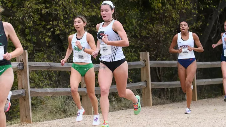 Blazers Have Two Top Ten Finishes in Foothills Invitational