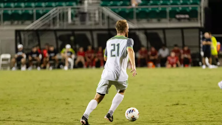 Men's Soccer Travels to Boca Raton to Take on Florida Atlantic