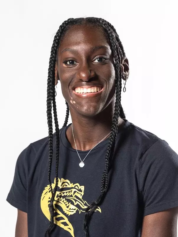 Gabby Washington (23-24)