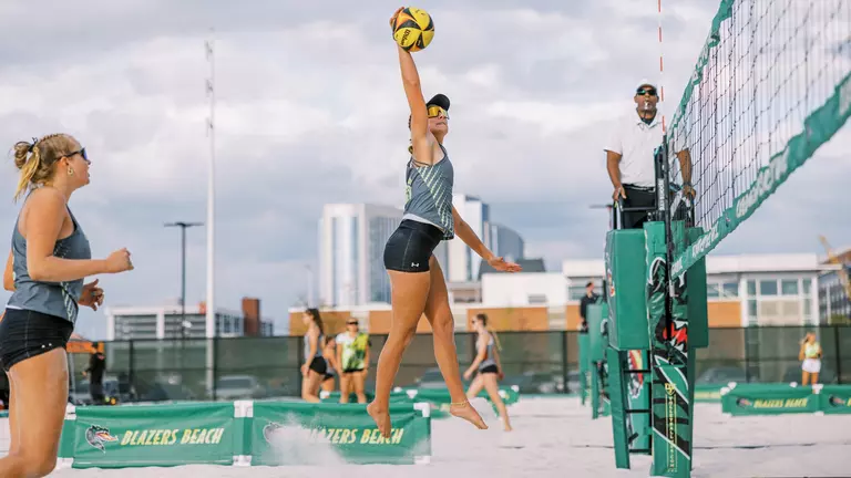 UAB Beach Volleyball Defeats Austin Peay and Mercer